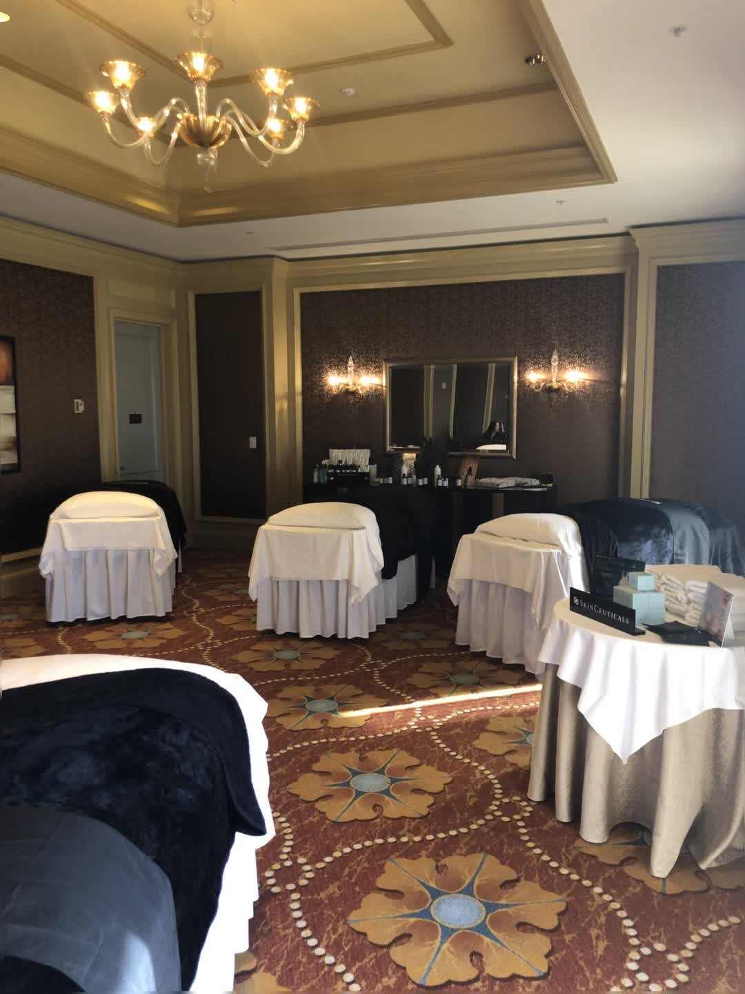 Treatment room set up for hands-on professional treatment training